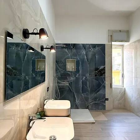 Cozy Central Apartment Napoli Exterior photo